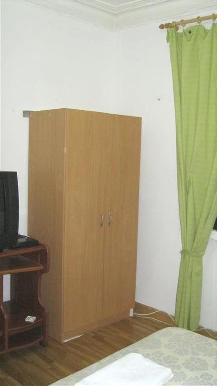 Pension Iglesias Saragossa Zimmer foto
